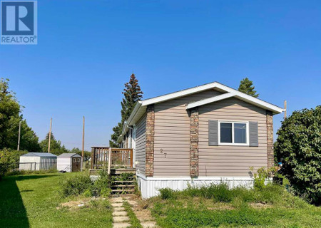 27 1609 14 Street, Wainwright