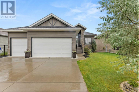 27 Briegel Road, Olds