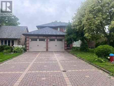 27 Hulst Drive, Bradford West Gwillimbury Bradford