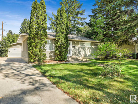 27 Sunset Bv, St Albert