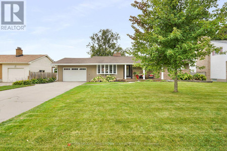 273 Pryde Blvd Boulevard, South Huron