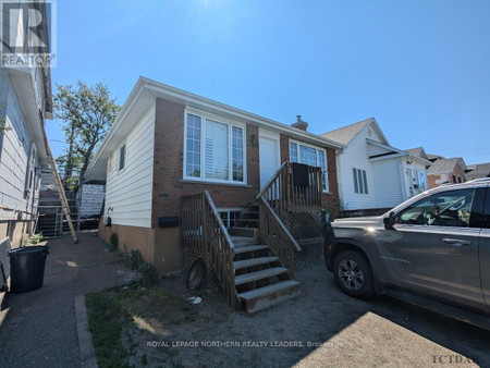 276 Tamarack Street, Timmins Hill District