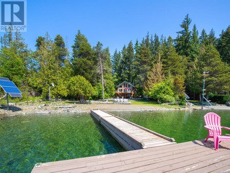 2766 Dendoff Point Rd, Qualicum Beach