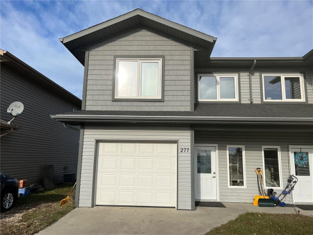 277 Orion Lane, Winkler