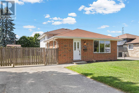 278 Coghill Drive, Kingsville