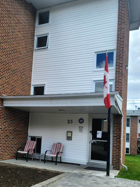 28 23 Mississauga Ave Elliot Lake, Elliot Lake