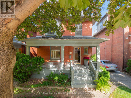 28 Fairview Boulevard, Toronto North Riverdale