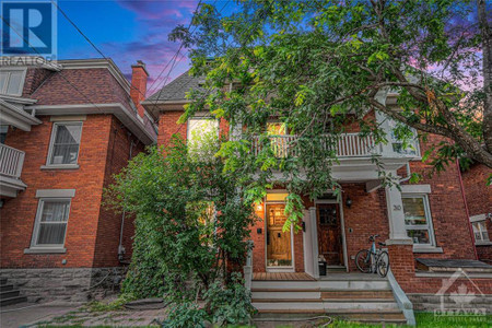 28 Grove Avenue, Ottawa