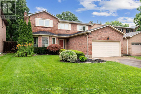 28 Hastings Drive, Markham Unionville