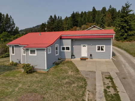 2808 Highway 3, Erickson