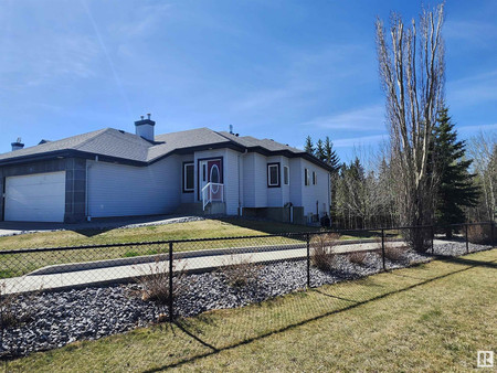 29 3003 34 Av Nw Nw, Edmonton