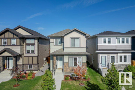 290 Balsam Li, Leduc