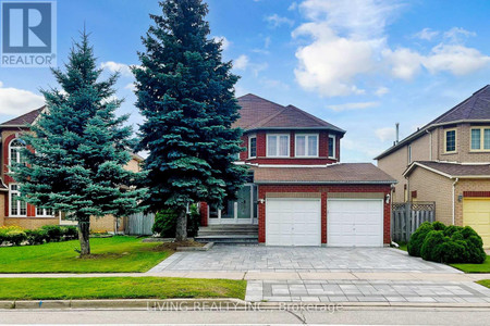 299 Highglen Avenue, Markham Middlefield