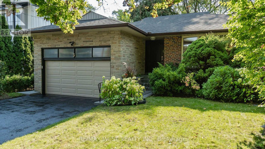 3 Humber Ridge Drive, Toronto Stonegate Queensway