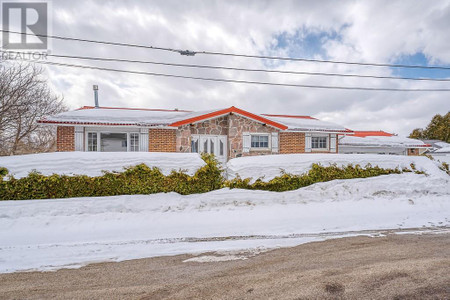 3 Laurier Street, Verner