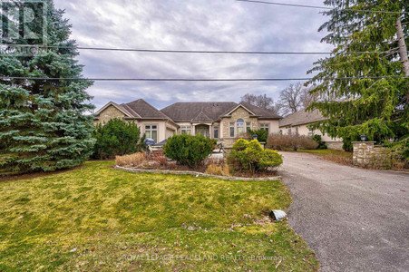 3 River Bend Road, Markham Village Green South Unionville