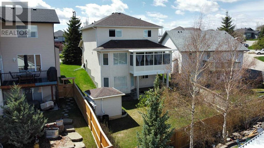 3 Sheep River Hill, Okotoks