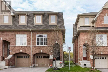 30 Burtonbury Lane, Ajax Northeast Ajax