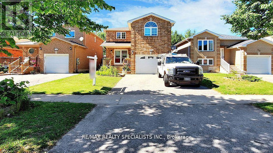 30 Coughlin Road N, Barrie Holly