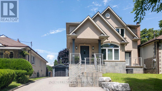 30 Doddington Drive, Toronto Stonegate Queensway