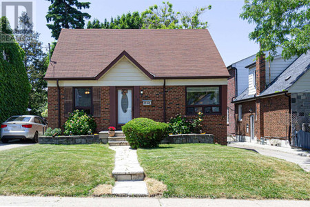 Living room - 30 Wolcott Avenue, Toronto, ON M1L4K3 Photo 1