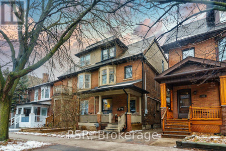 300 678 Huron Street, Toronto Annex