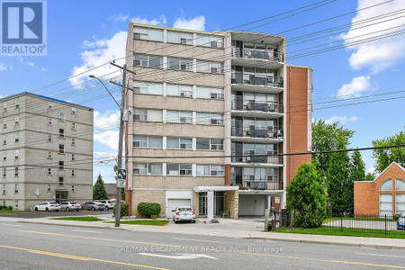 301 293 Mohawk Road E, Hamilton