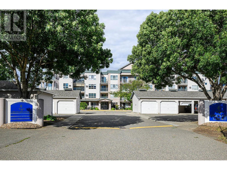 301 860 Nicolani Drive, Kamloops