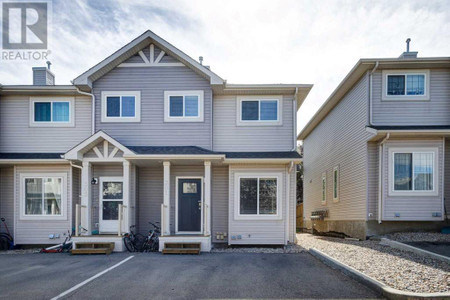 301 Strathaven Mews, Strathmore