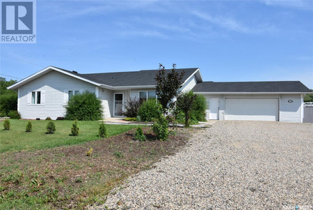 302 2nd Street N, Fort Qu Appelle