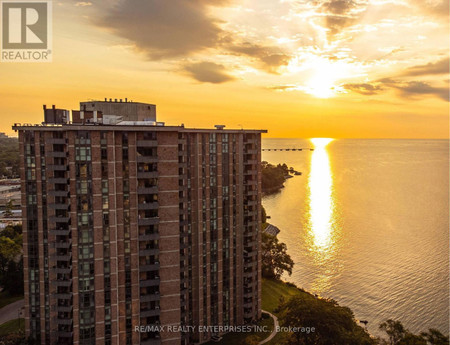 303 5250 Lakeshore Road, Burlington