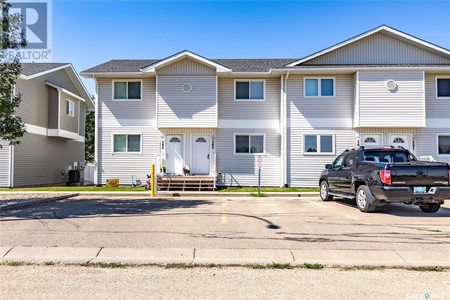 303 851 Chester Road, Moose Jaw