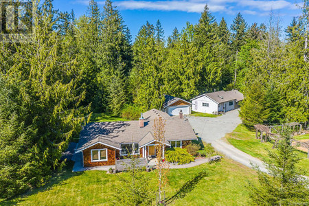 3039 Palmer Rd, Qualicum Beach