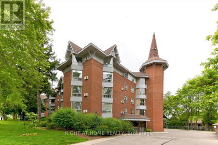 304 384 Erb Street W, Waterloo