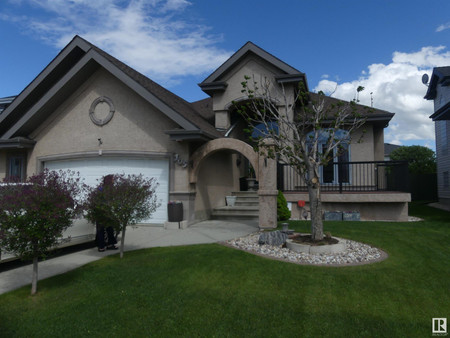 305 Cutts Co Nw, Edmonton