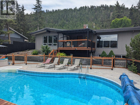 305 Lexington Road, Williams Lake