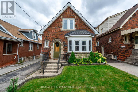 305 Wexford Avenue S, Hamilton Delta