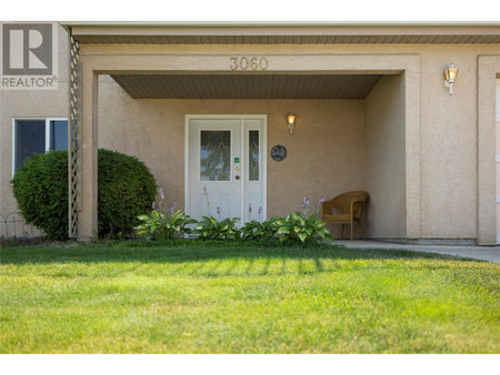 3060 6th Avenue Se, Salmon Arm