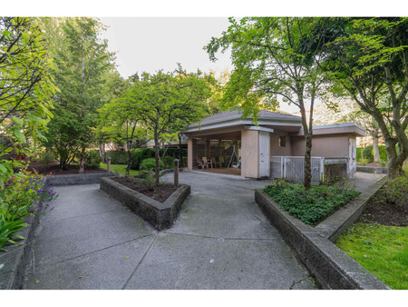 307 13727 74 Avenue, Surrey