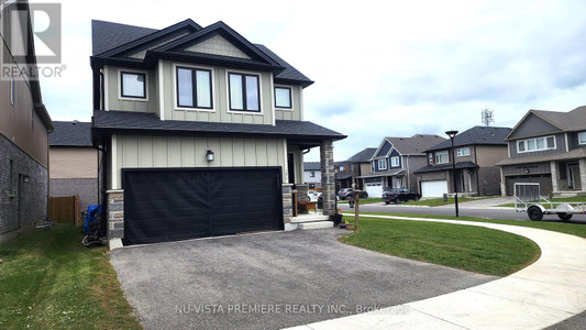 3074 Turner Crescent, London