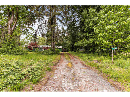 30797 Dewdney Trunk Road, Mission