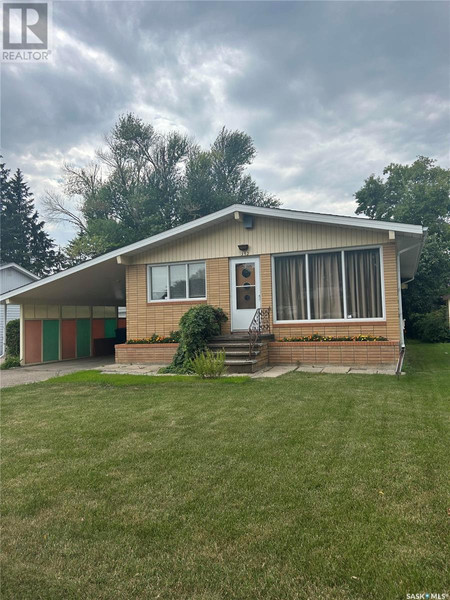 312 Myrtle Avenue, Yorkton