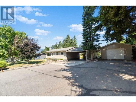 3161 28 Avenue Ne, Salmon Arm