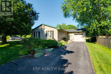 319 Clematis Road, Newmarket