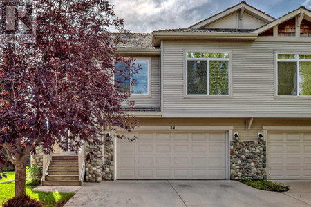 32 7401 Springbank Boulevard Sw, Calgary