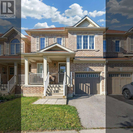 32 Booker Drive, Ajax Northeast Ajax