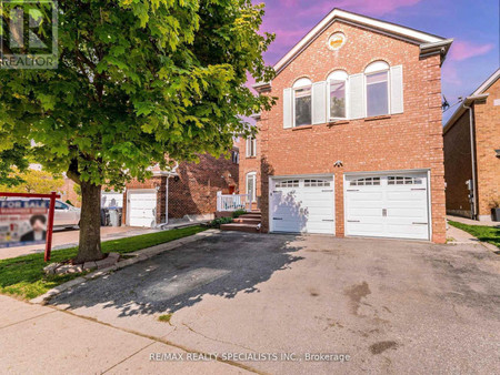 32 Matterdale Avenue, Brampton Fletcher S West