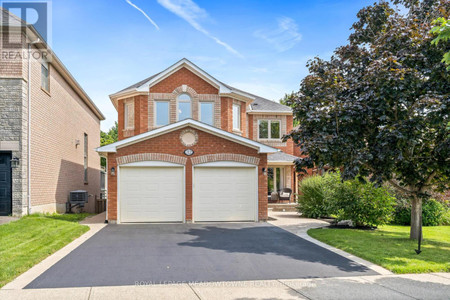 32 Oak Street, Halton Hills