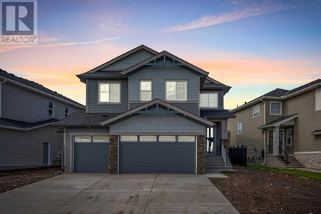 32 South Shore Manor, Chestermere