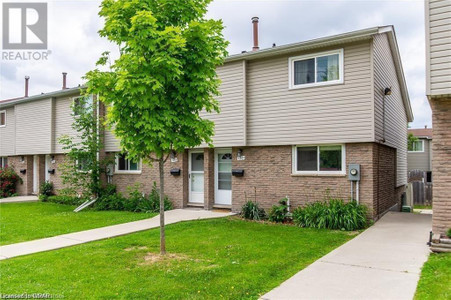 320 Bluevale Avenue N Unit 52, Waterloo